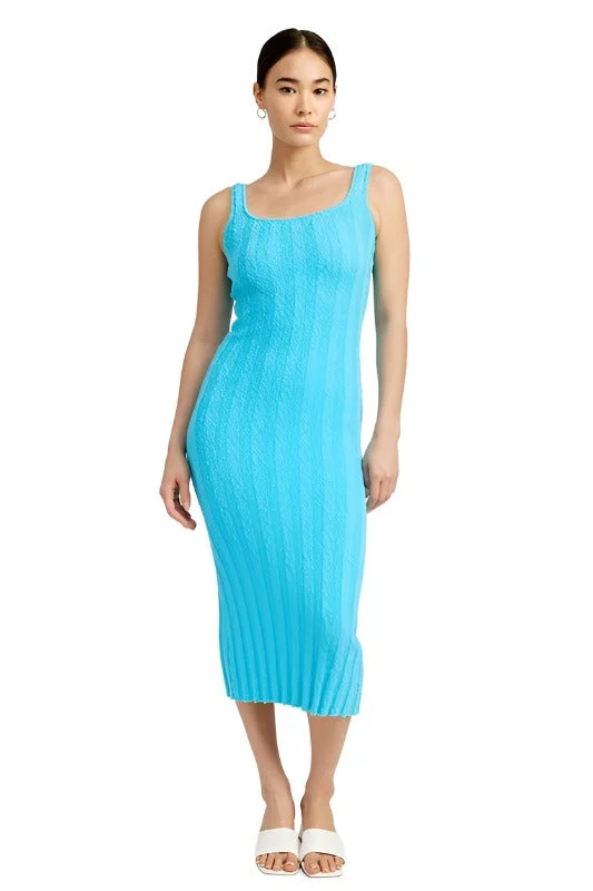 Dress up or down with these versatile pieces   SCOOP NECK RIBBED MIDI DRESS