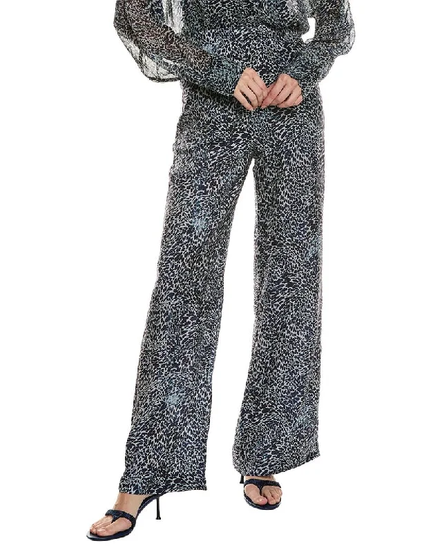 Refresh your wardrobe with stylish women’s outfits   Favorite Daughter The Friday Pant