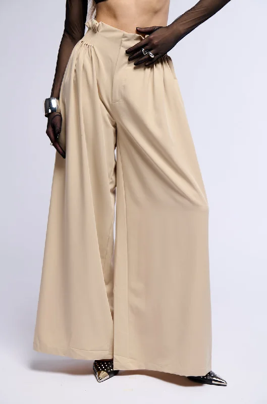 Luxurious fabrics and modern designs for women   MISS PERFECT PLEATED TROUSER