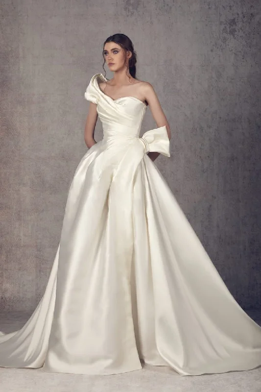 Curated collections for modern, fashionable women   Ziad Germanos WA0125