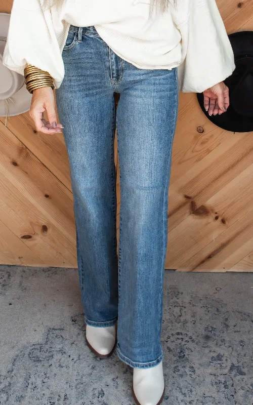Curated collections for modern, fashionable women Mid Rise Medium Wash Wide Leg Denim Jean | Judy Blue. - Final Sale Curated collections for modern, fashionable women Mid Rise Medium Wash Wide Leg Denim Jean | Judy Blue. - Final Sale