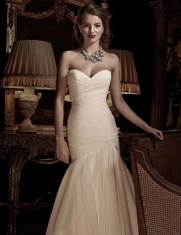 Fashion-forward styles that make a statement   Anne Barge Aimee