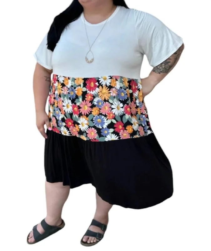 Look and feel your best in our women’s wear   Color Block Floral Dress In White