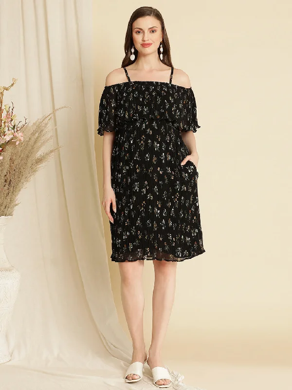 Refresh your wardrobe with stylish women’s outfits   Maternity Pleated Frock