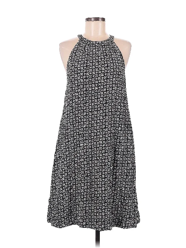 Fashion-forward women’s clothing on a budget   Casual Dress
